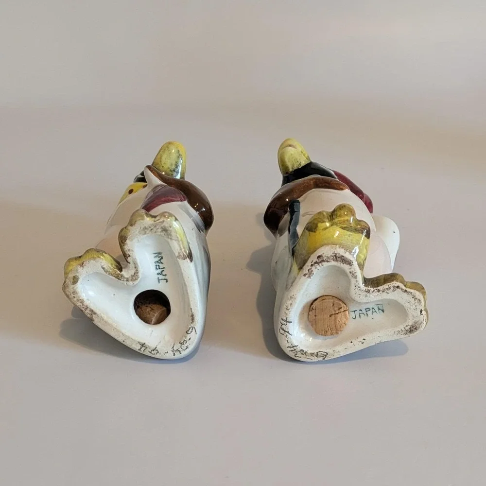 Vintage Penguin Salt And Pepper Shakers Japan Couple Umbrella Scarf Top Hat